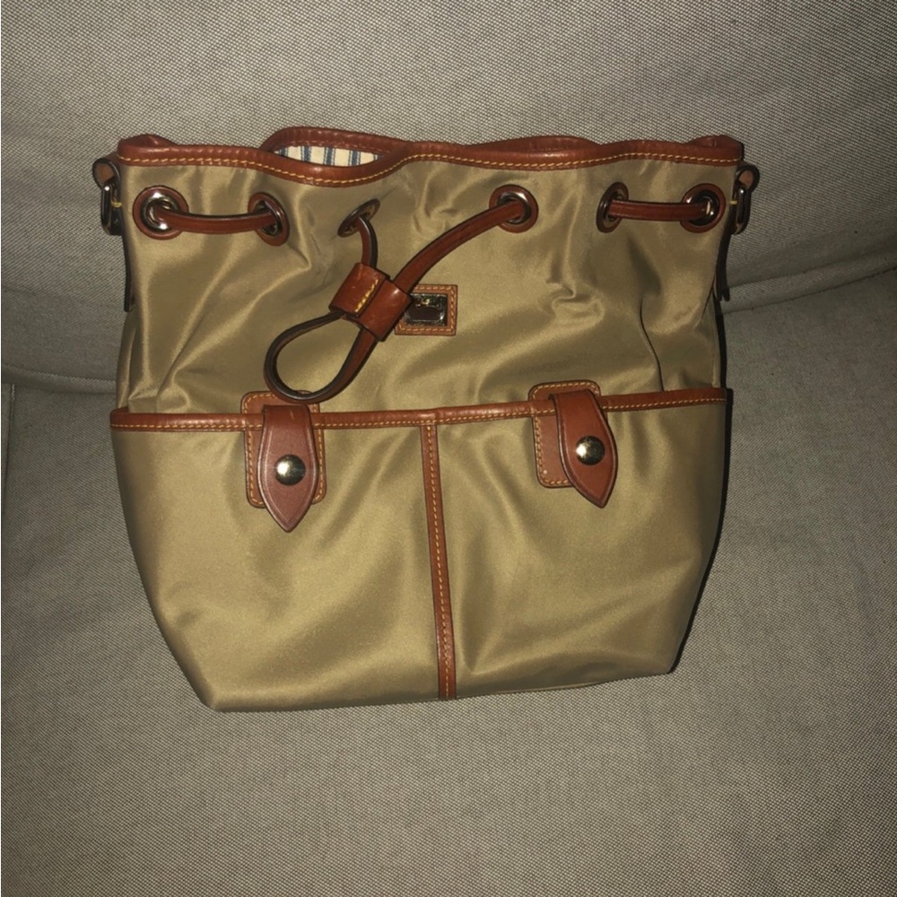 Vintage Dooney & Bourke Tan and Brown leather Drawstring Bucket Bag.